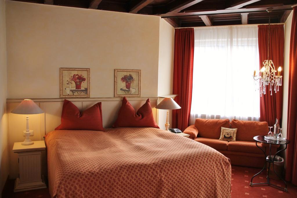 Romantik Im Hotel Villa Roehl Timmendorfer Strand Exterior foto